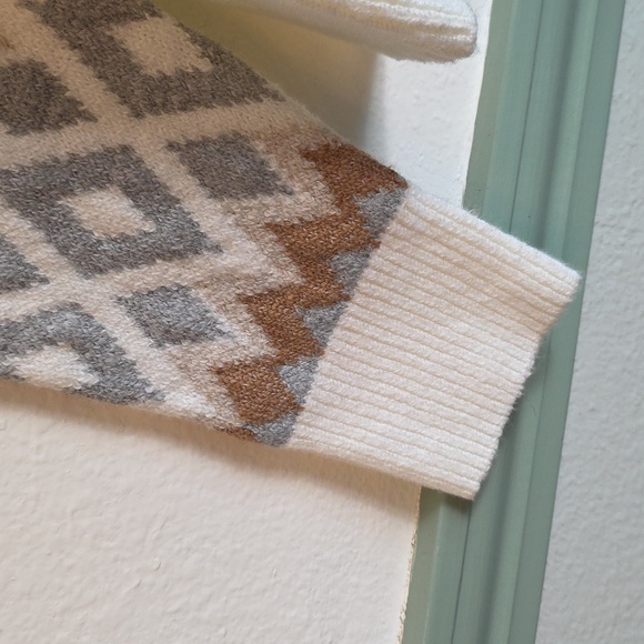 North Pole Womens Fair Isle Gray Tan Medium New - Picture 6 of 13